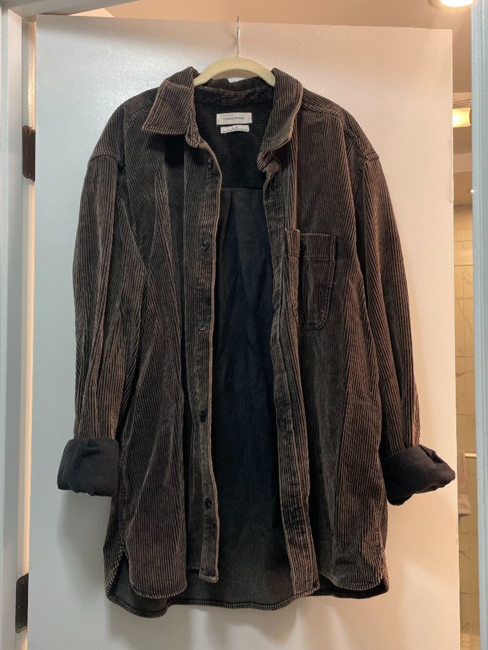 Urban Outfitters Oversized Corduroy Work Shirt in Brown (Size L)